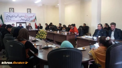 با حضور رییس  اداره فرهنگ و ارشاد اسلامی شهرستان؛

نخستین نشست هم اندیشی هنرمندان تئاتر اسلامشهر برگزار شد