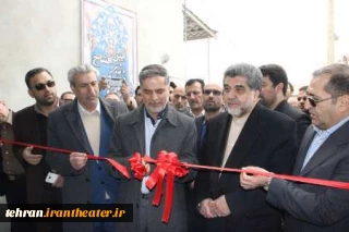 با افتتاح خانه فرهنگ

هنرمندان تئاتر پیشوا صاحب سالن بلک باکس شدند