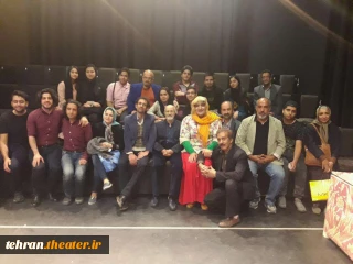 اعضای انجمن هنرهای نمایشی استان تهران به تماشای نمایش «سایه تو سایه» نشستند