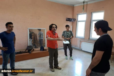 آغاز تمرینات نمایش «عروسی حاکم ملایر با دختر شاه پریون» درری