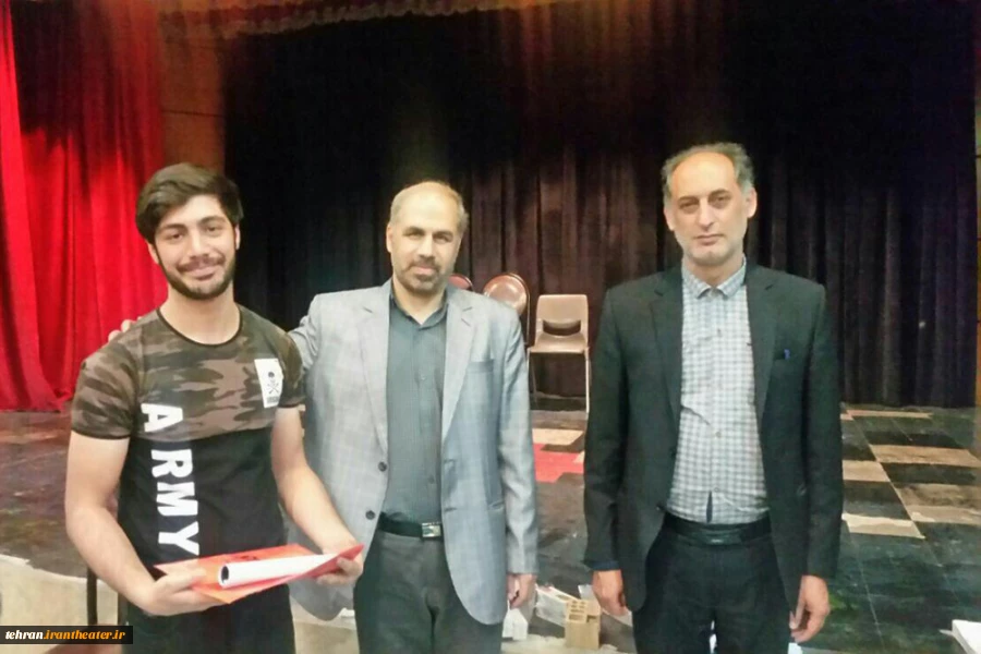 مراسم تقدیر از عوامل نمایش «تو درکجای کربلایی»