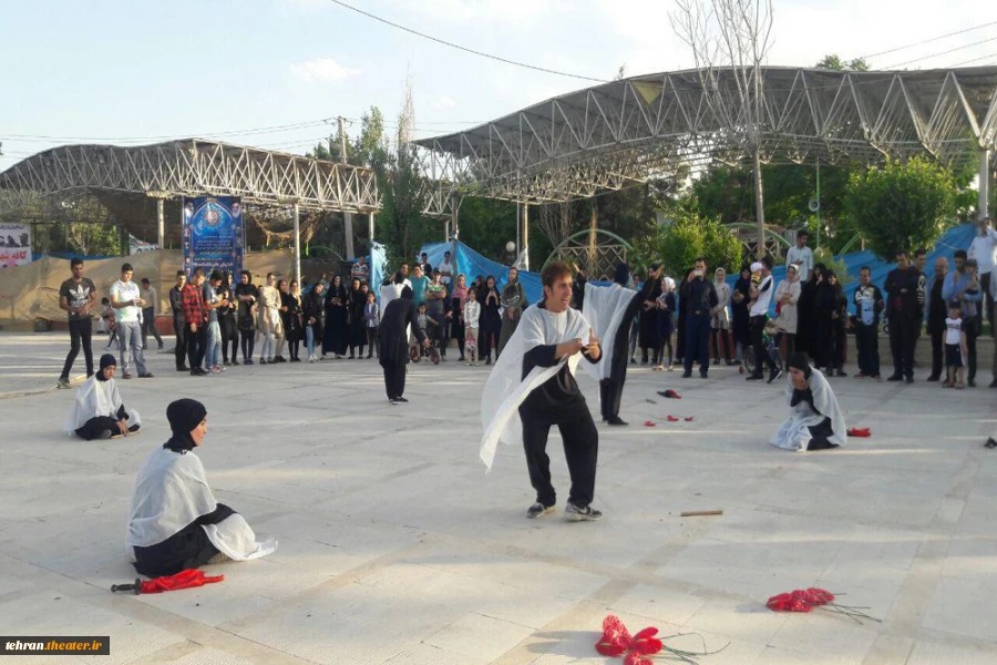 اجرا در یادمان شهدای کمنام شهرستان قرچک