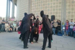 اجرا در محوطه باز تئاترشهر