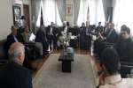 دیدار مسئول انجمن هنرهای نمایشی پیشوا با وزیر فرهنگ و ارشاد اسلامی