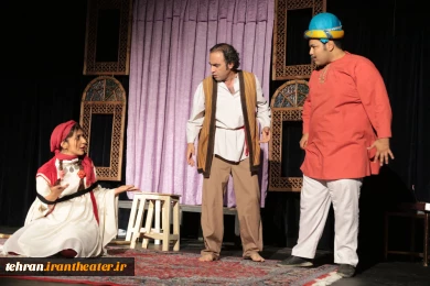 نمایش زن پارسا