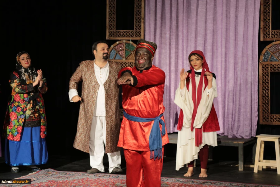 نمایش زن پارسا