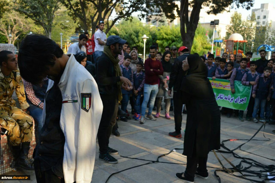 سیگار بدجنس و عنکبوت به نویسندگی و کارگردانی مهتاب گلکار