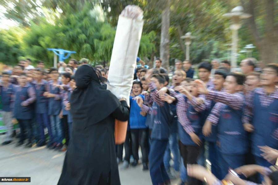 سیگار بدجنس و عنکبوت به نویسندگی و کارگردانی مهتاب گلکار