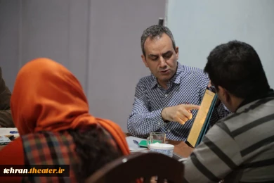 کارگاه تخصصی نمایشنامه نویسی شهرستان ری/ مدرس : شهرام کرمی
