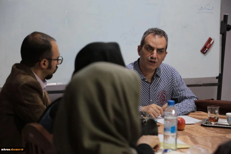 کارگاه تخصصی نمایشنامه نویسی شهرستان ری/ مدرس : شهرام کرمی