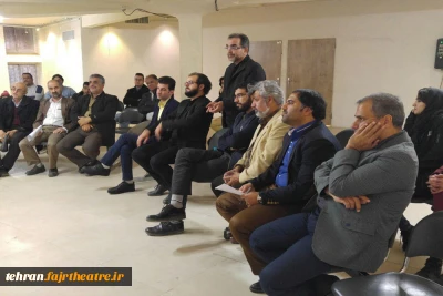 با حضور هیئت مدیره انجمن هنرهای نمایشی استان تهران

جلسه هم اندیشی هنرمندان تئاتر شهرستان ورامین برگزار شد