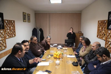 جلسه بررسی عملکرد انجمن هنرهای نمایشی استان تهران با حضور دکتر بهداروند