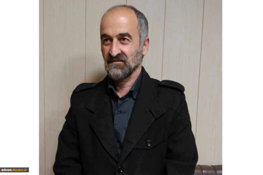 محمد قربانی کارگردان نمایش«زخم»