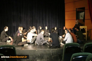 کارگاه یک روزه بازیگری وکارگردانی خلاق در شهرستان ورامین
مدرس : علیرضا کوشک جلالی