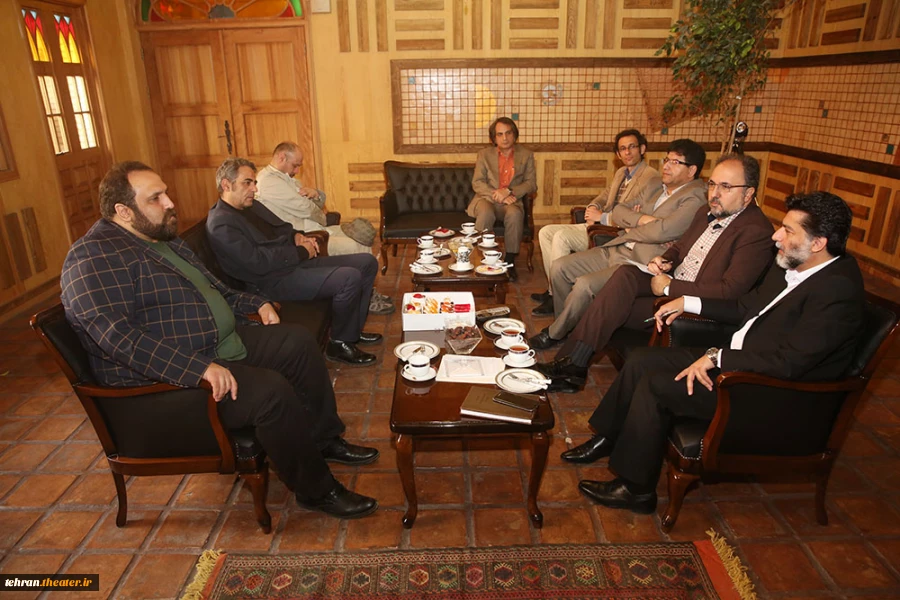 جلسه هیئت رئیسه انجمن هنرهای نمایشی استان تهران با دکتر مریدی مدیرکل فرهنگ و ارشاد اسلامی استان تهران