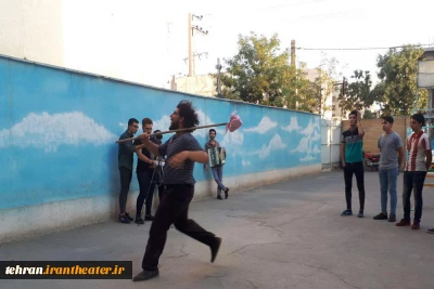 نمایش خیابانی «عدالت کجایی؟» در ورامین اجرا شد
