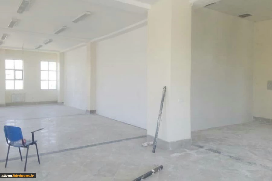 با پیگیری های انجمن هنرهای نمایشی شهرستان رباط کریم سالن بلک باکس این شهرستان در حال آمادسازی 4