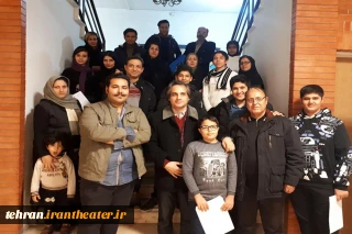 اهدا گواهی پایان دوره هنرجویان بازیگری ری