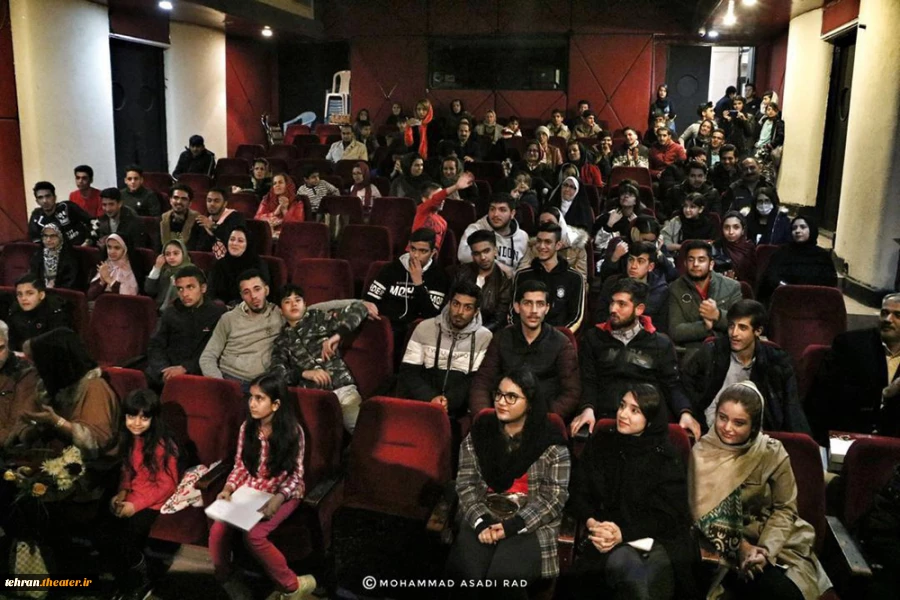 جشن پایان دوره کارگاه بازیگری انجمن هنرهای نمایشی شهرستان پردیس برگزار شد 3