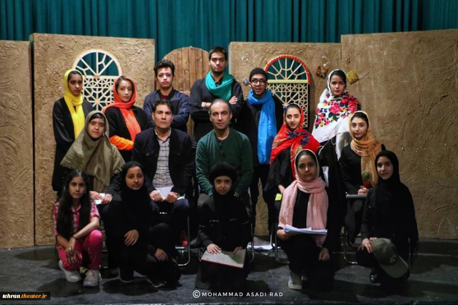 جشن پایان دوره کارگاه بازیگری انجمن هنرهای نمایشی شهرستان پردیس برگزار شد 4