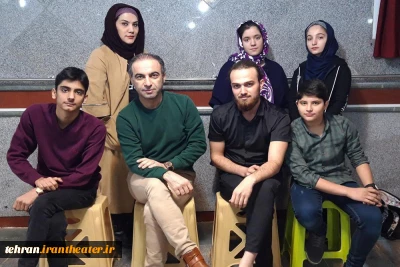 همکاری انجمن هنرهای نمایشی ری با سرای محله شهادت

کارگاه بازیگری تئاتر در ری برگزار می شود