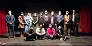 فیلم تئاتر نمایش رویای نیمه شب تابستان در شهرستان ورامین اکران شد
