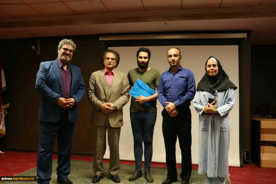اهدا مدارک هنرجویان آموزشگاه نمایشی هدف برگزار شد. 2