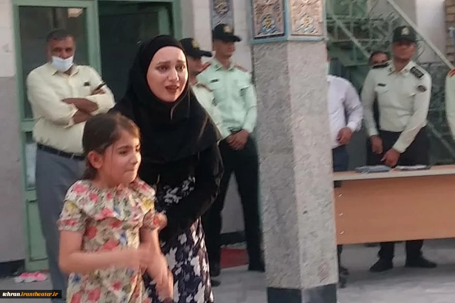 نمایشهای خیابانی  در شهرستان ورامین اجرا شد 2
