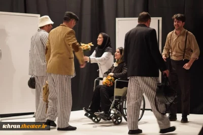 نمایش «خانه امید» در شهرستان فیروزکوه به صحنه رفت