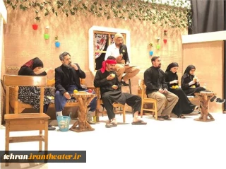 اجرای نمایش طنز در مجتمع فرهنگی هنری آفرینش فیروزکوه