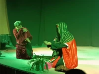 نمایش «مسافر دمشق» در شهرستان فیروزکوه به روی صحنه رفت