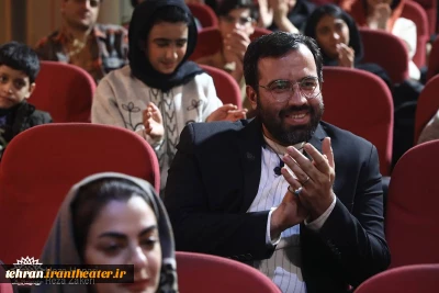 نگاهی به نخستین روز از جشنواره تئاتر استان تهران

مدیرکل فرهنگ و ارشاد اسلامی استان تهران به تماشای آثار نشست