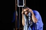گزارش تصویری نمایش «شال ساده آبی»