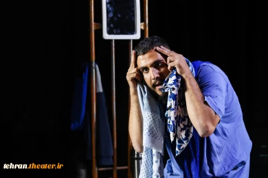 گزارش تصویری نمایش «شال ساده آبی»