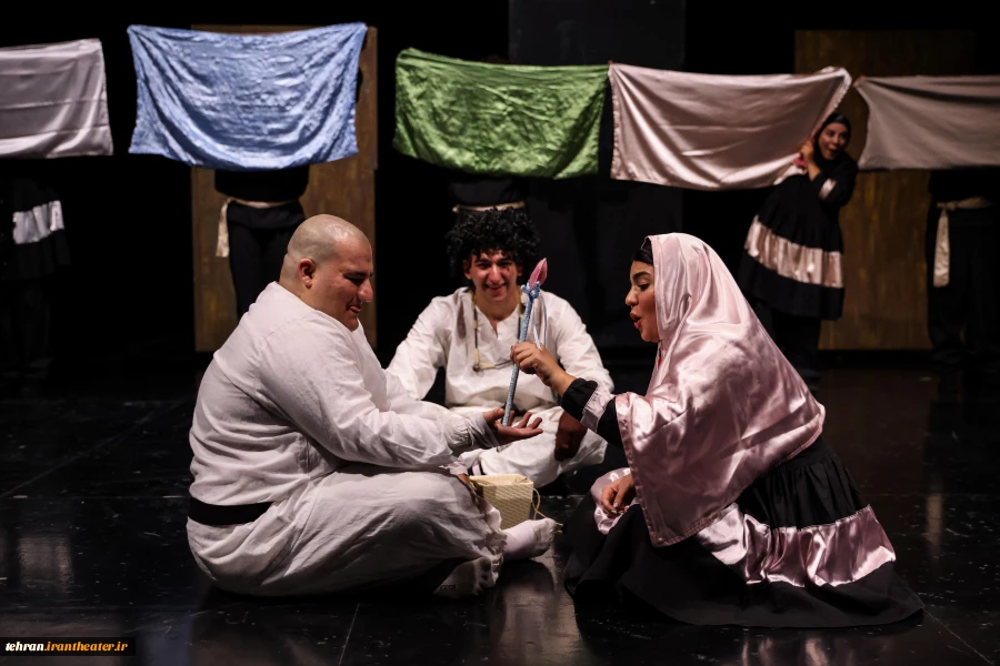 نمایش «جن کچل»