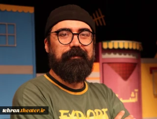کارگردان نمایش «کتاب‌خورها»:

جشنواره نشان داد تئاتر فقط در شهرهای بزرگ خلاصه نمی‌شود