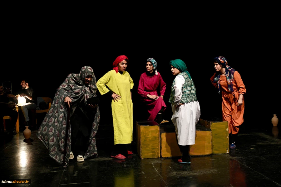 نمایش« بوقلمون»
