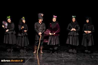 نمایش« مبارک و پادشاه بی وارث»