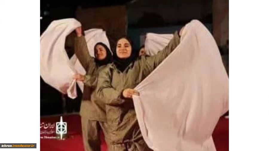 نمایش (به توان نفس هایت) برگزیده پانزدهمین جشنواره ملی تئاتر شد. 2
